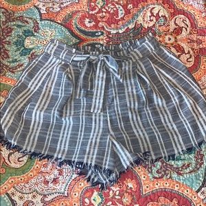 Paper bag shorts